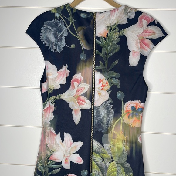 Ted Baker Floral Gown / Dress Excellent Condition Size 2 - Picture 8 of 11